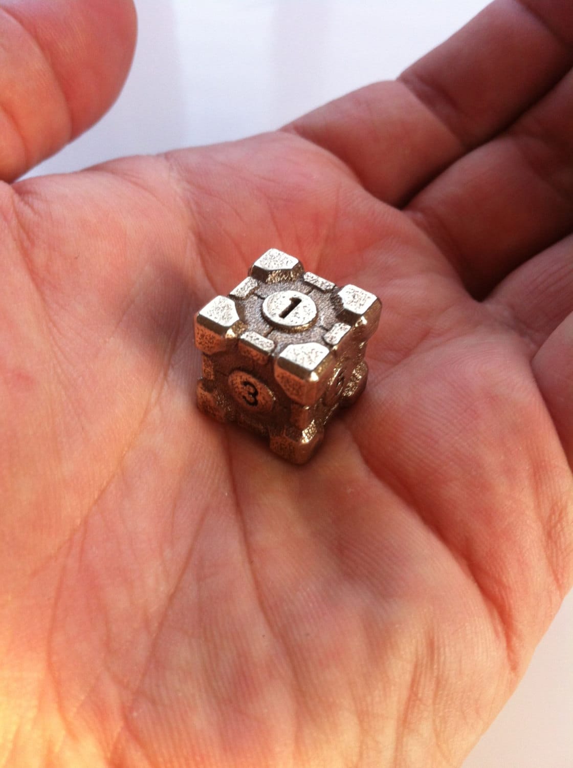Companion Cube dice