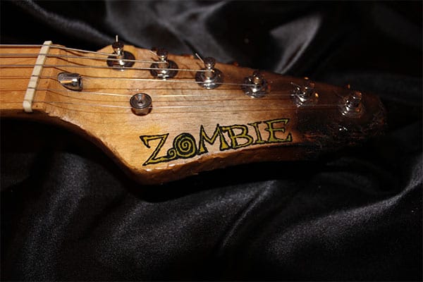 zombie-guitar-4