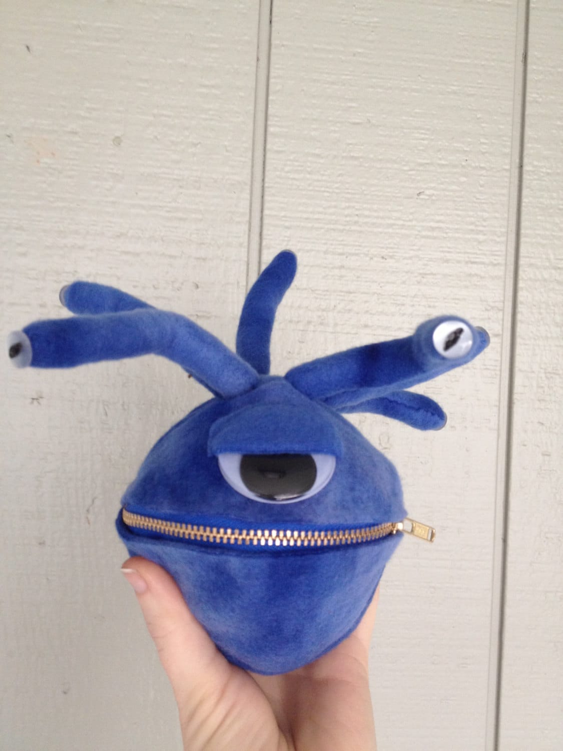 Glados Ceiling Lamp In Your Very Own Home