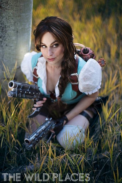 Lara Croft Tomb Raider action movie cosplay costume photoshoot