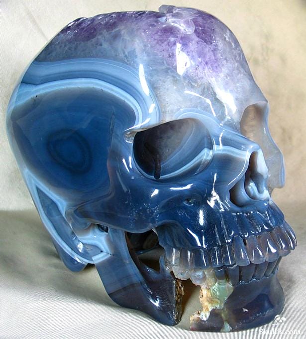 Geode-Agate-Crystal-Skull-01