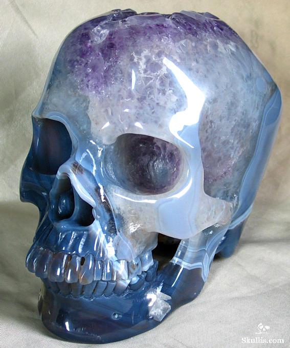 Geode-Agate-Crystal-Skull-02