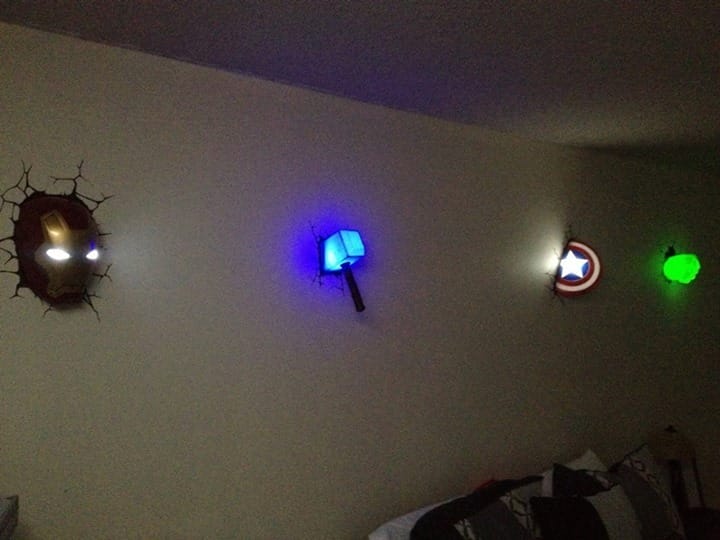 Avengers 3d deals wall lights set