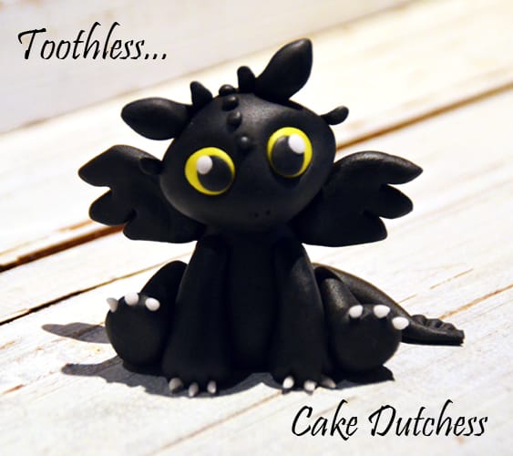 baby_toothless_caketopper_by_naera-d6z2hj8