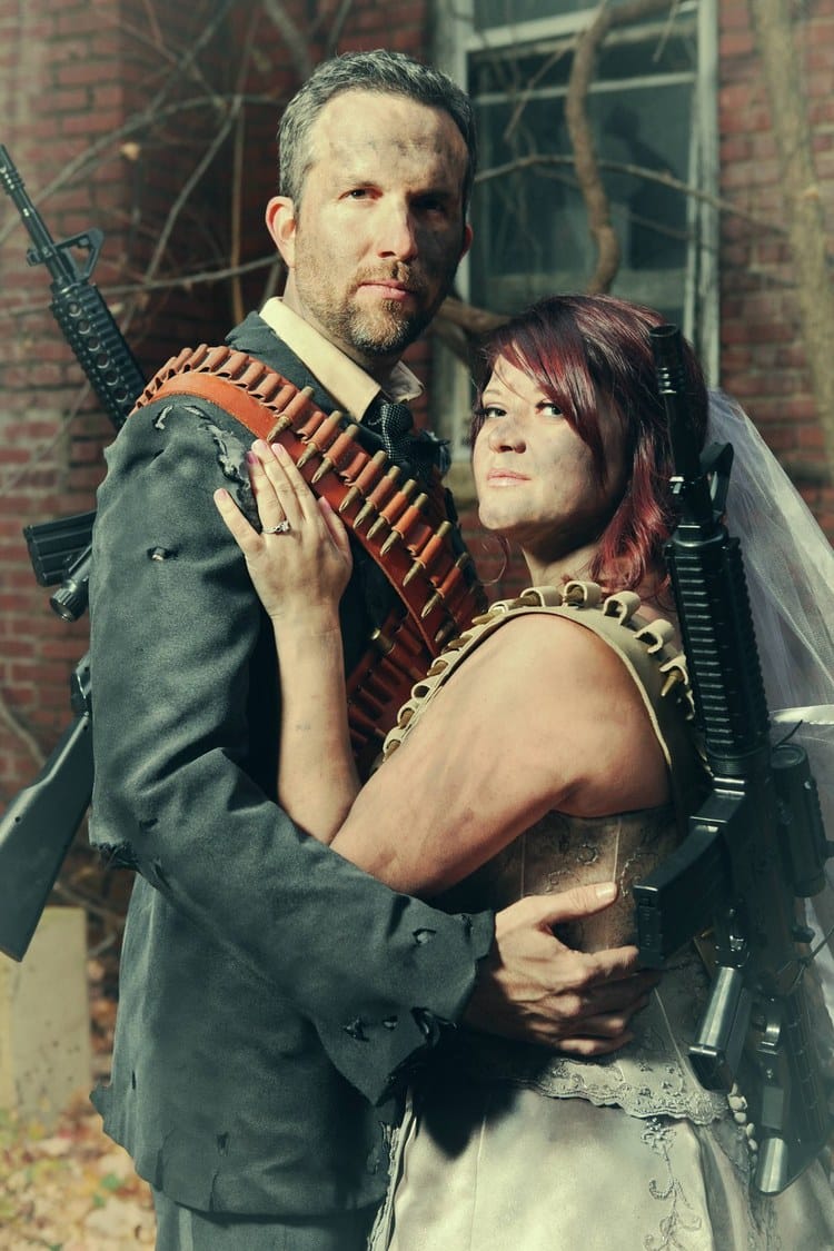 post-apocalyptic-fallout-engagement-photos2