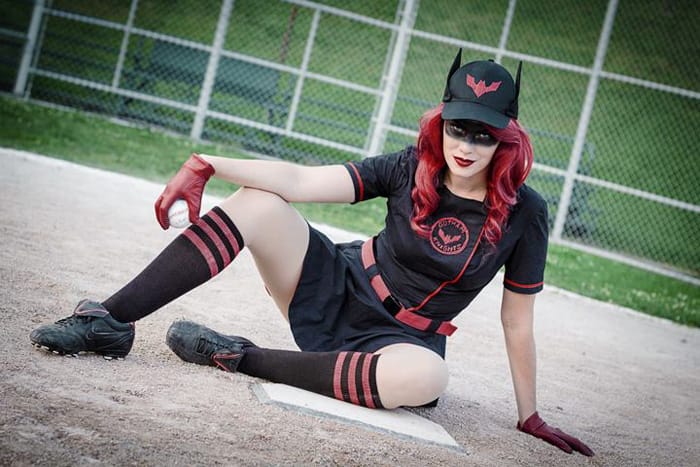 bombshell_batwoman_cosplay_04