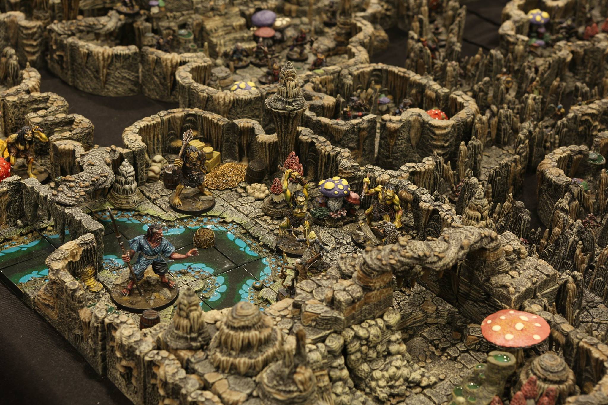 ryan-devoto-miniatures-4