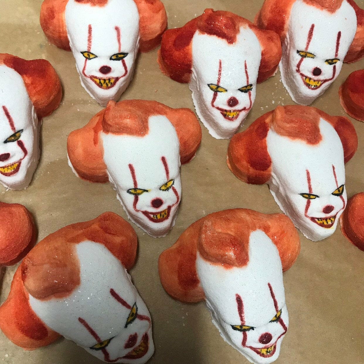 pennywise the clown bath bomb