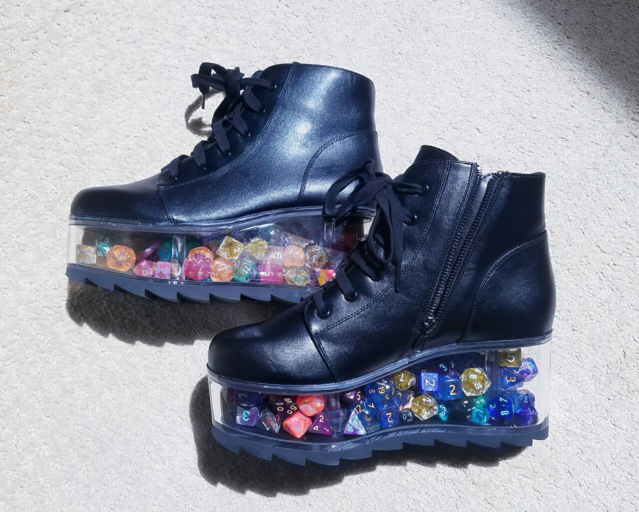 Dice boots