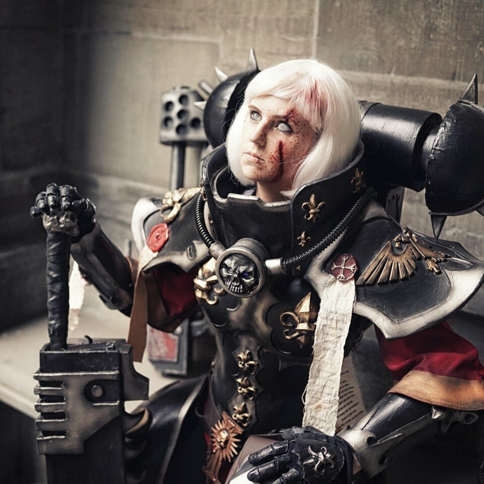 Warhammer 40K cosplay DragonheArt as a Sister of Battle