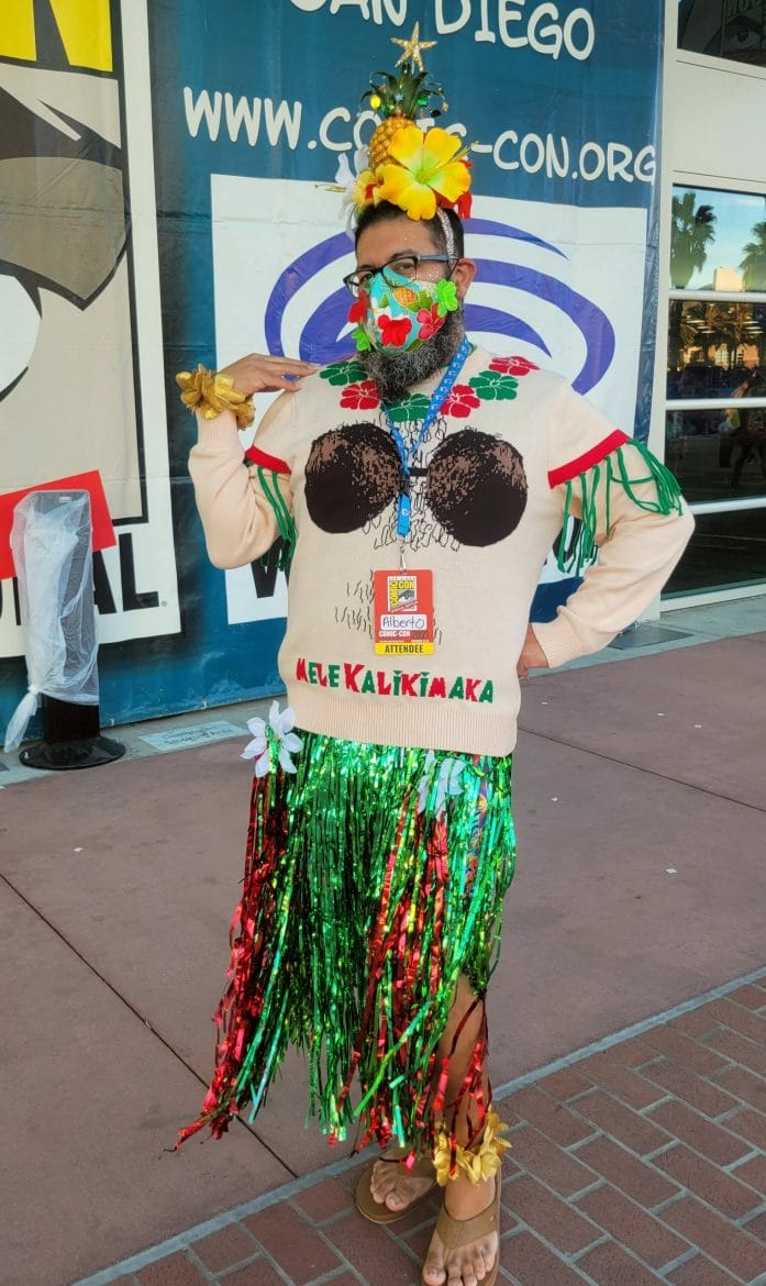 Christmas hula cosplay