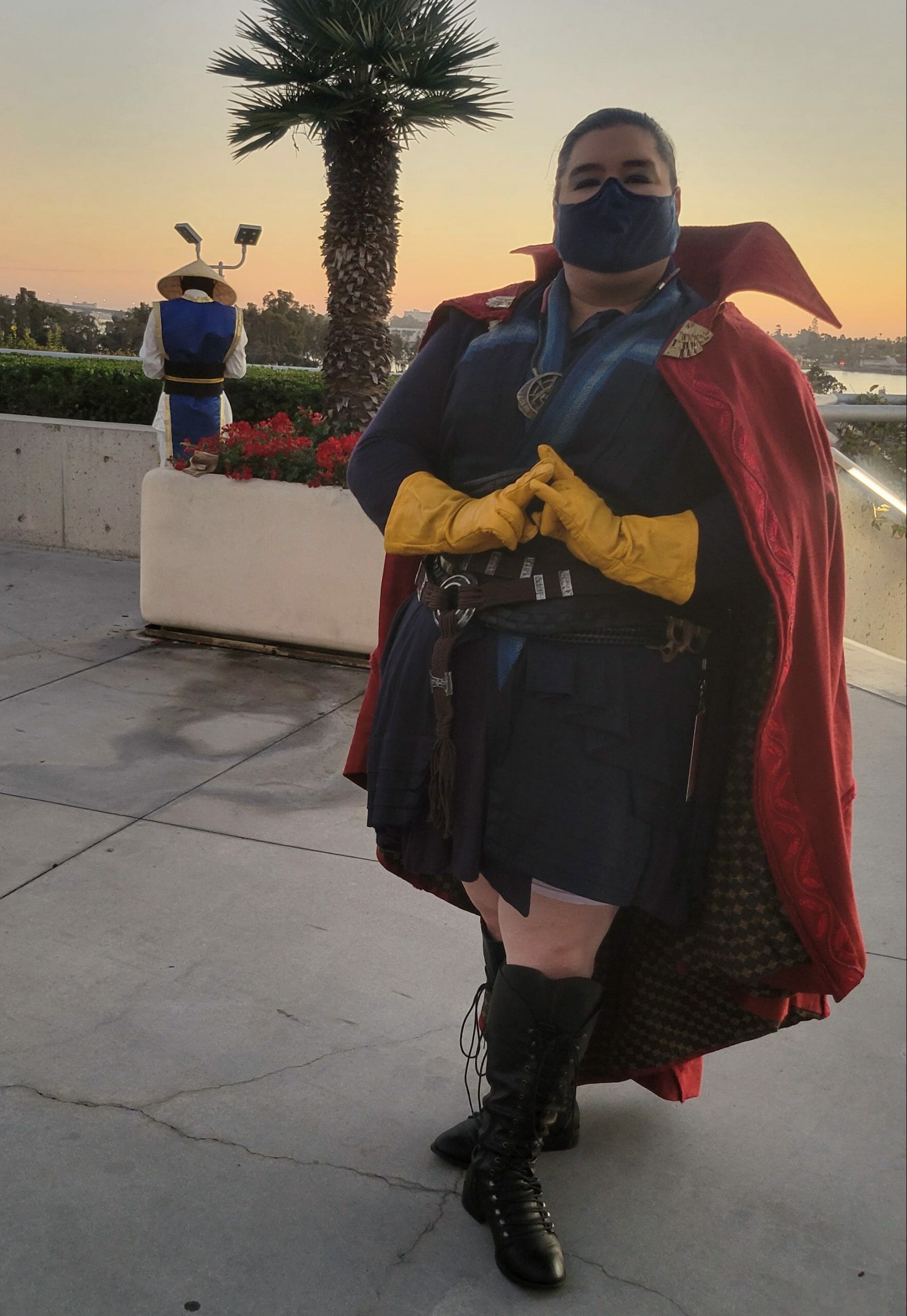 Genderswapped Doctor Strange cosplay