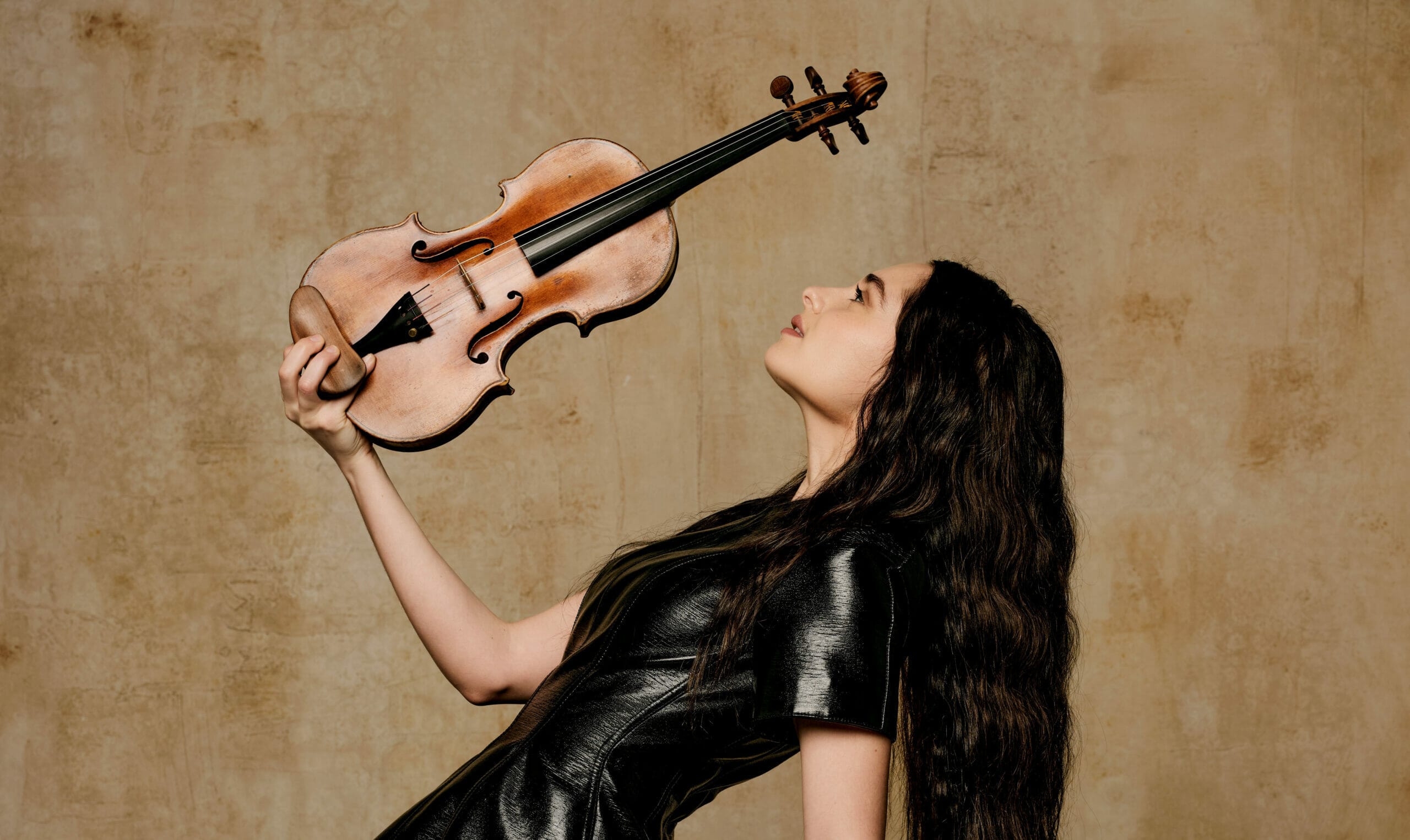 Esther Abrami Classical violinist channels Demon Slayer, Naruto, The